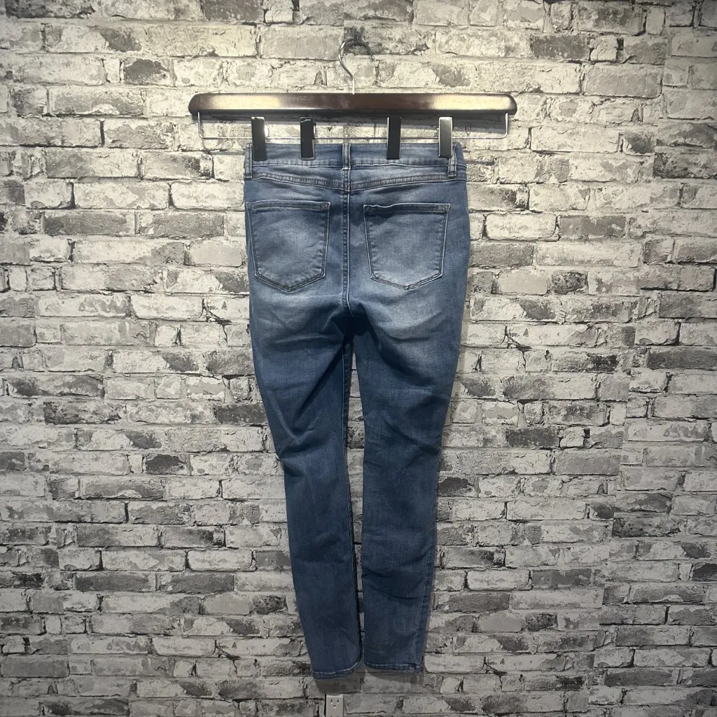 EUC REWASH New York Los Angeles Distressed Mid Rise Skinny Jeans Size 5/27 - Image 7