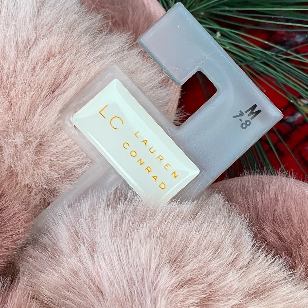 Women’s LC Conrad Double Band Fur Slide Slippers - Image 8