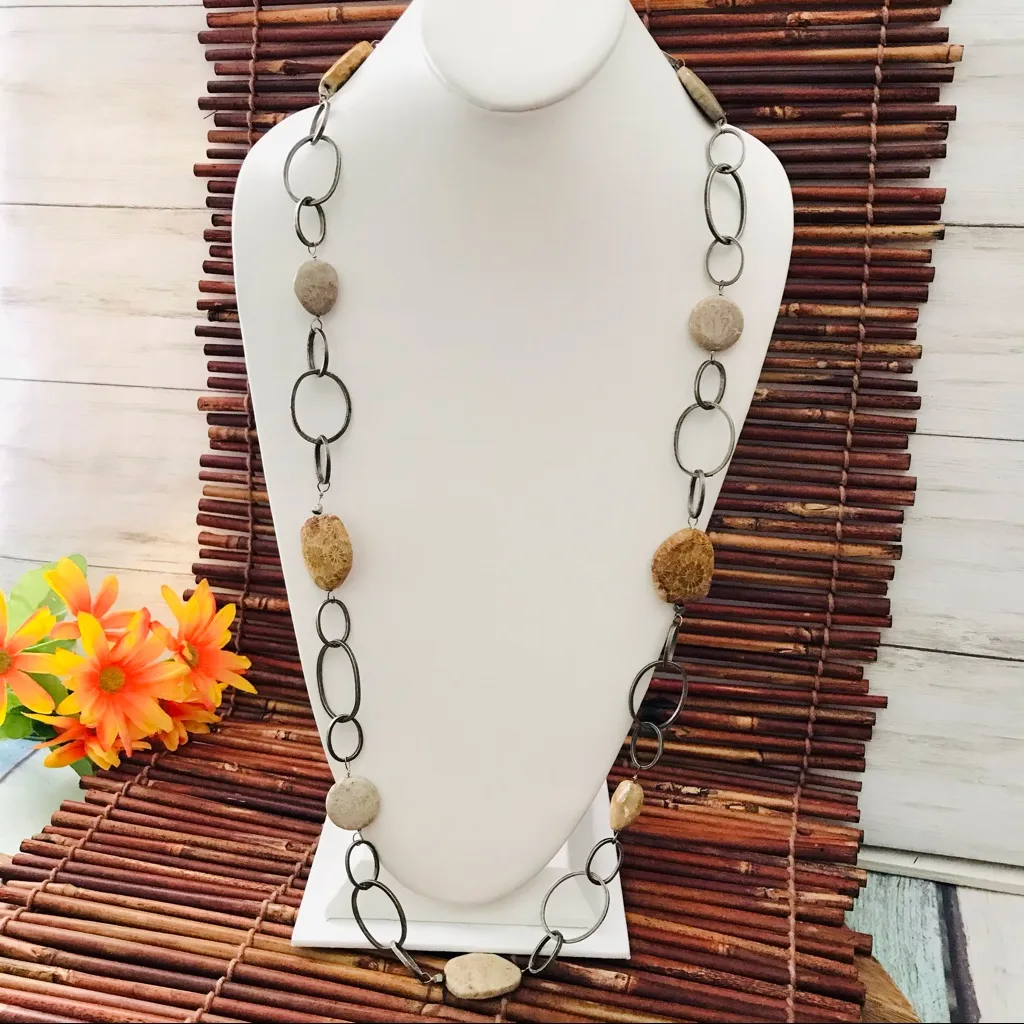 White House Black Market Link & Stone Necklace - Image 2