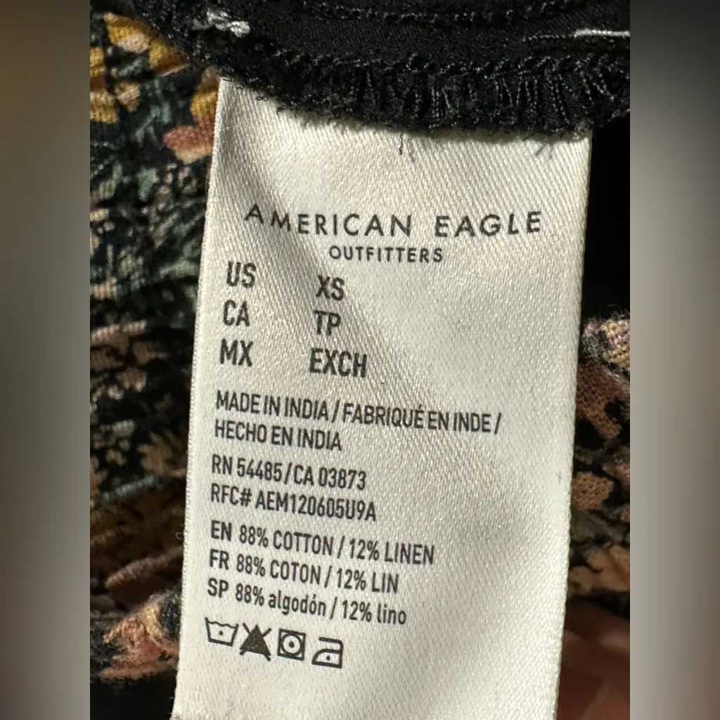 American Eagle pull on mini Skirt lined Size XS 
Floral Linen Blend - Image 8