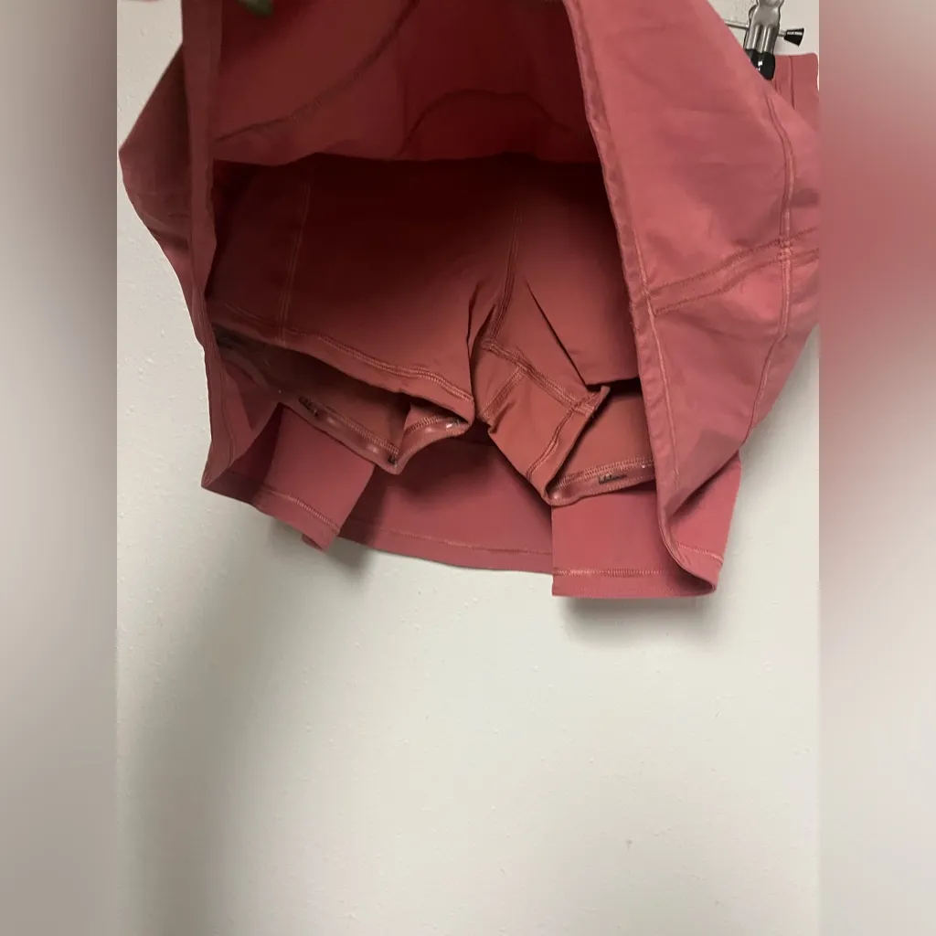 NWOT Women’s Lululemon Pace Rival Skirt Size 2 Pink - Image 3