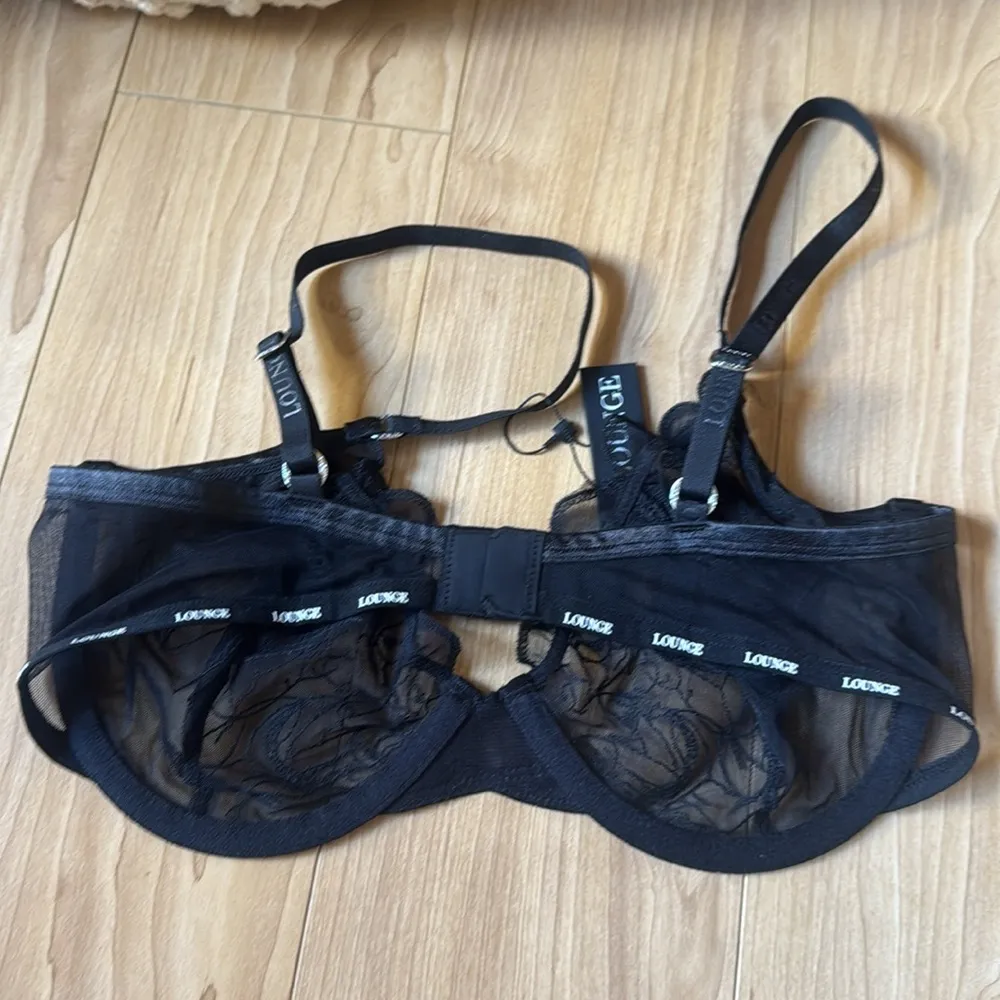 LOUNGE ILLUSTRATION BALCONY BRA - Image 3