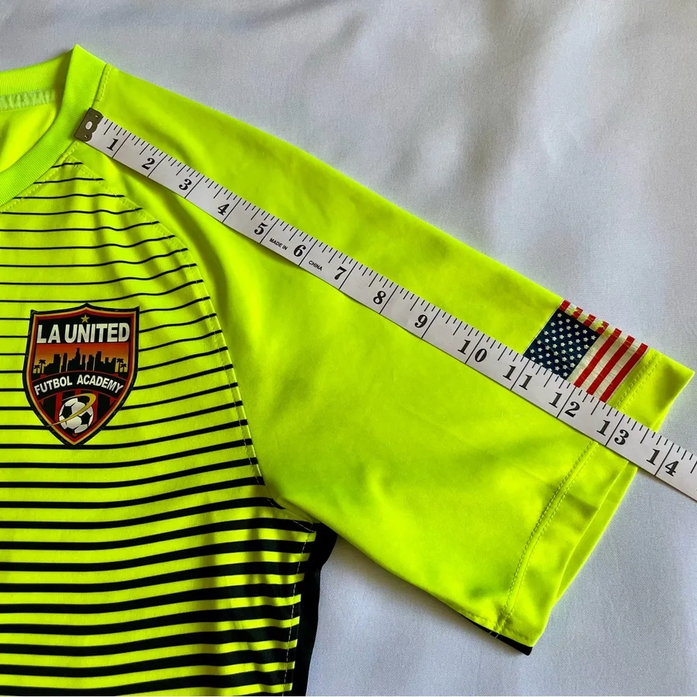 LA United Futbol Academy Woman’s Shirt Yellow Soccer Jersey Adidas Size Small - Image 6