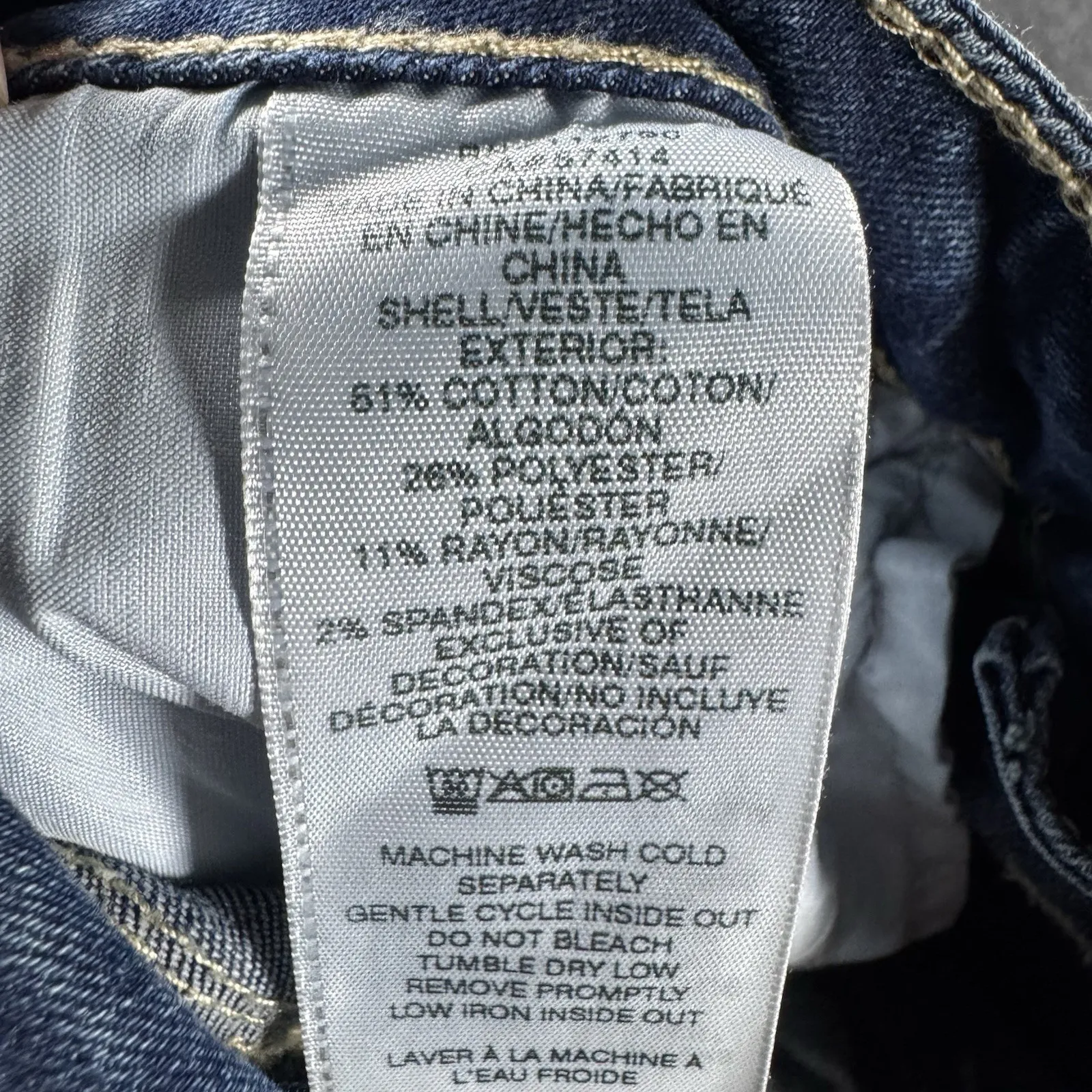 True Religion Joey Mid Rise Flare Jeans Womens 27 (27x32) Blue Flap Pocket Denim - Image 5