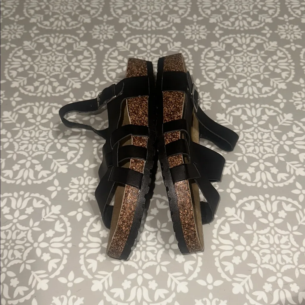 Nature Breeze Women's Black Sandals - Image 3