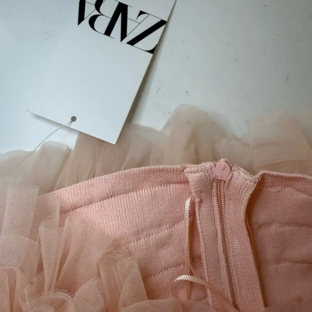 ZARA Pink Strapless Crop Tulle and Knit Tube Top Tulle Ruffles Size Small NEW - Image 9