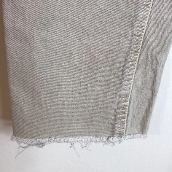 Zara ladies high rise mom jeans with fringe ankles size 6 - Image 8