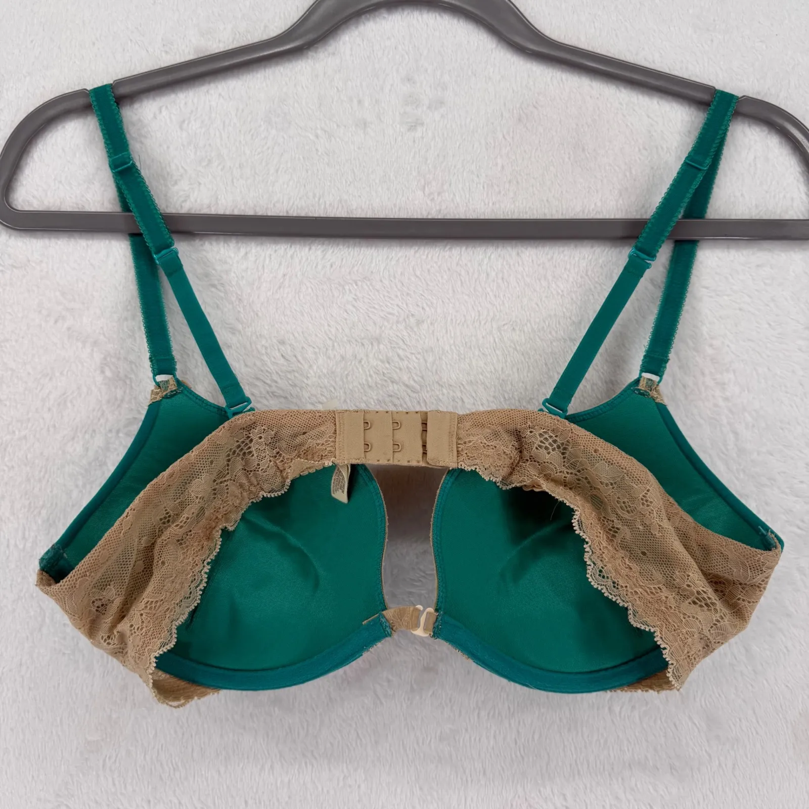 Green Victoria's Secret Lace Detail Push Up Bra Size 36B‎ - Image 5