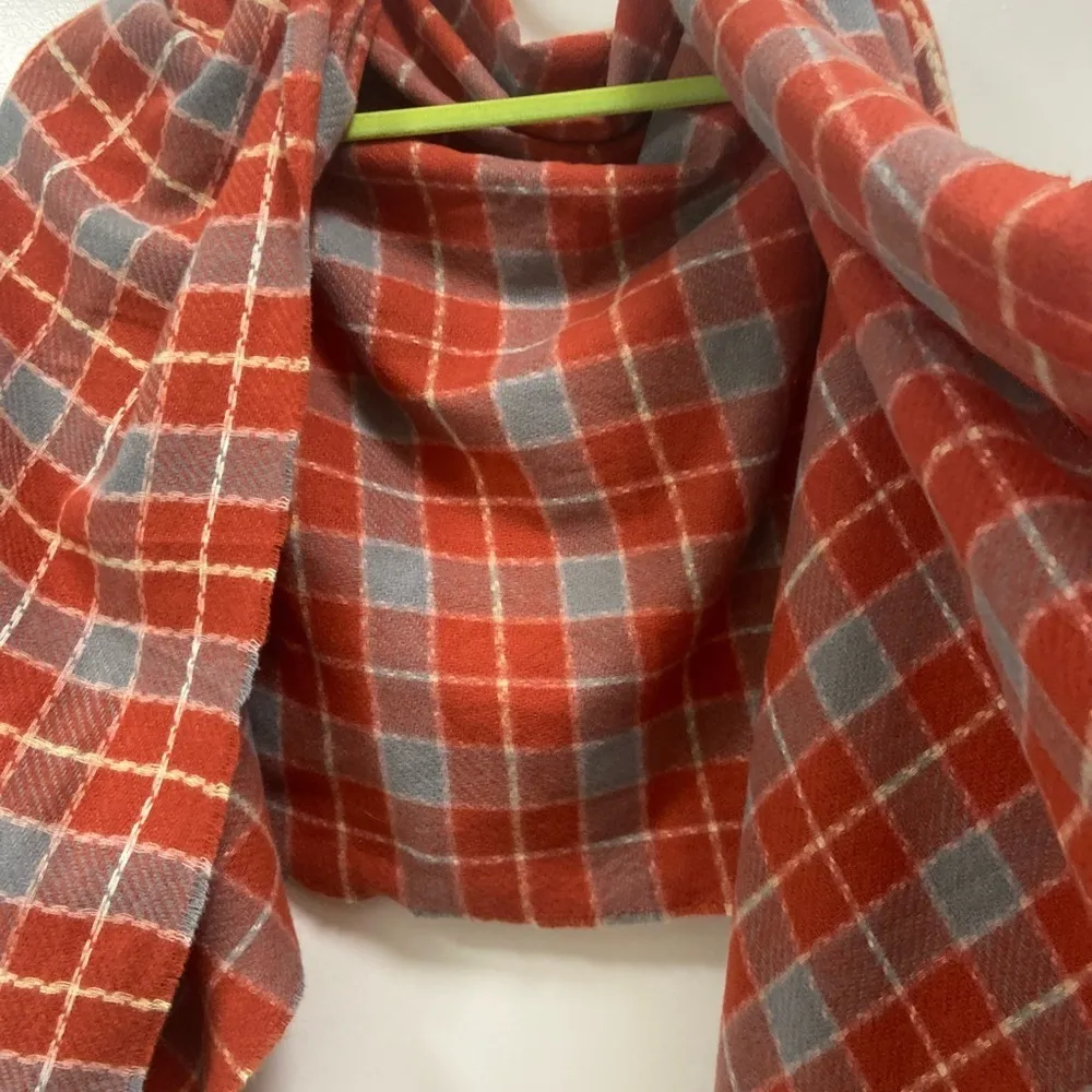 Great scarf shawl wrap women’s tan, grey and red wide - Image 2