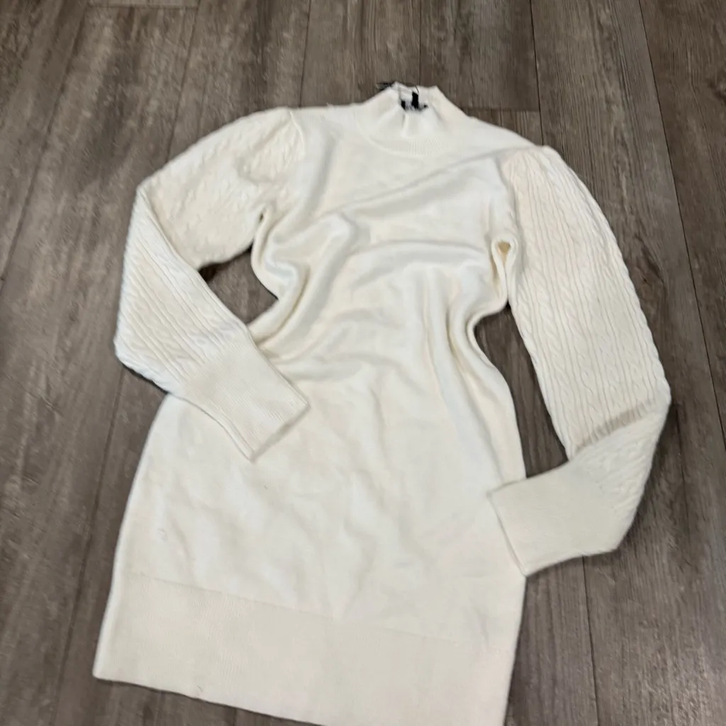 Steve Madden White Long Sleeve Sweater Dress - Image 8