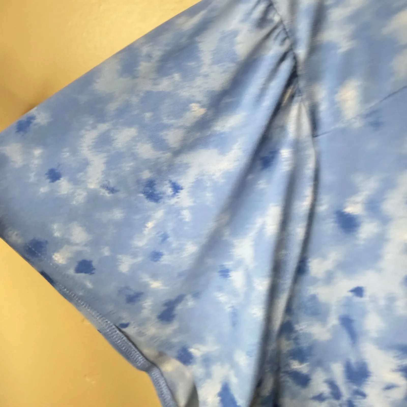 Michael Kors‎ 3X Blue Watercolor Print Pleated Neck Short Sleeve Top Size undefined - Image 5