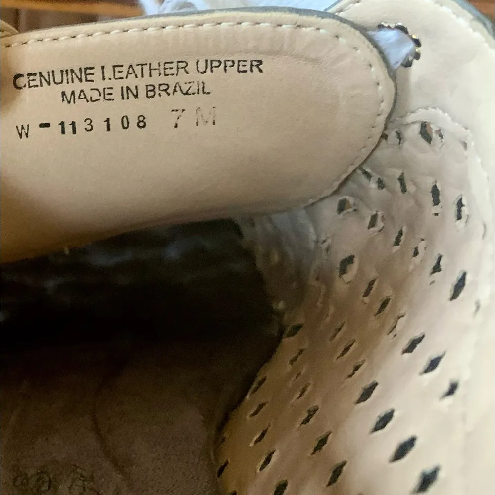 Walking Cradles Gray Sneakers Size 7 - Image 4