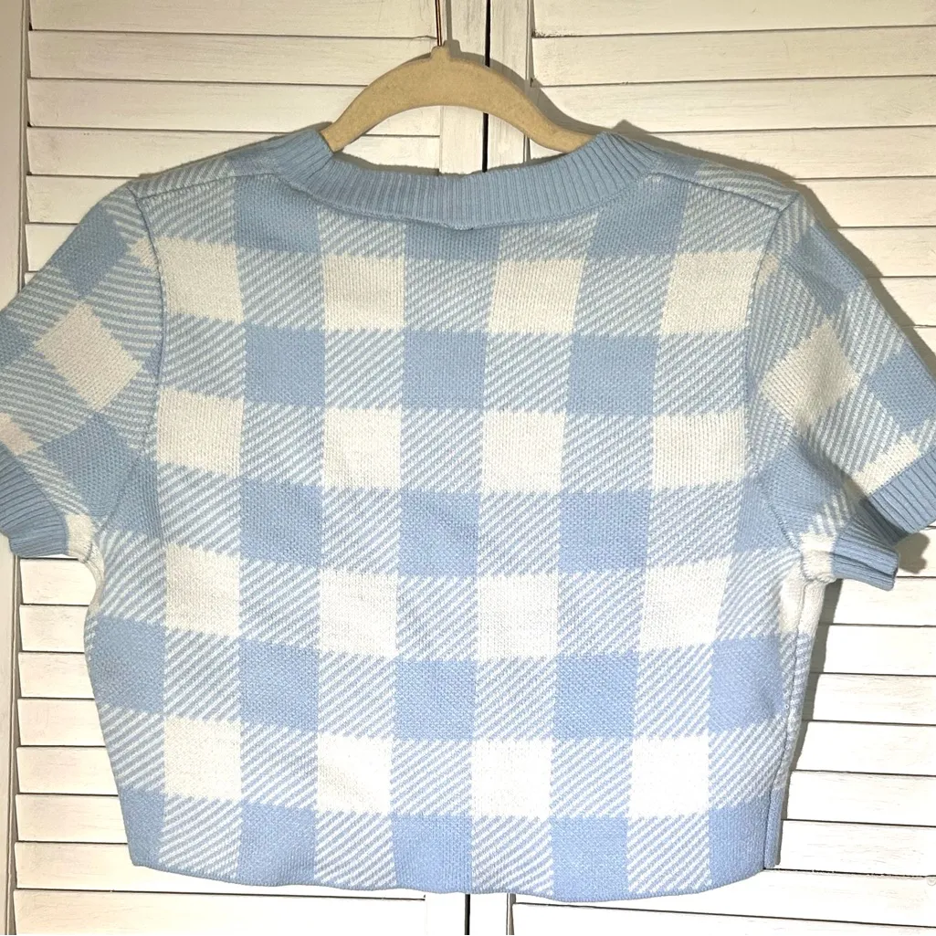 H&M size zmefium Blue and White plaid Knit cropped top sweater short sleeve - Image 8