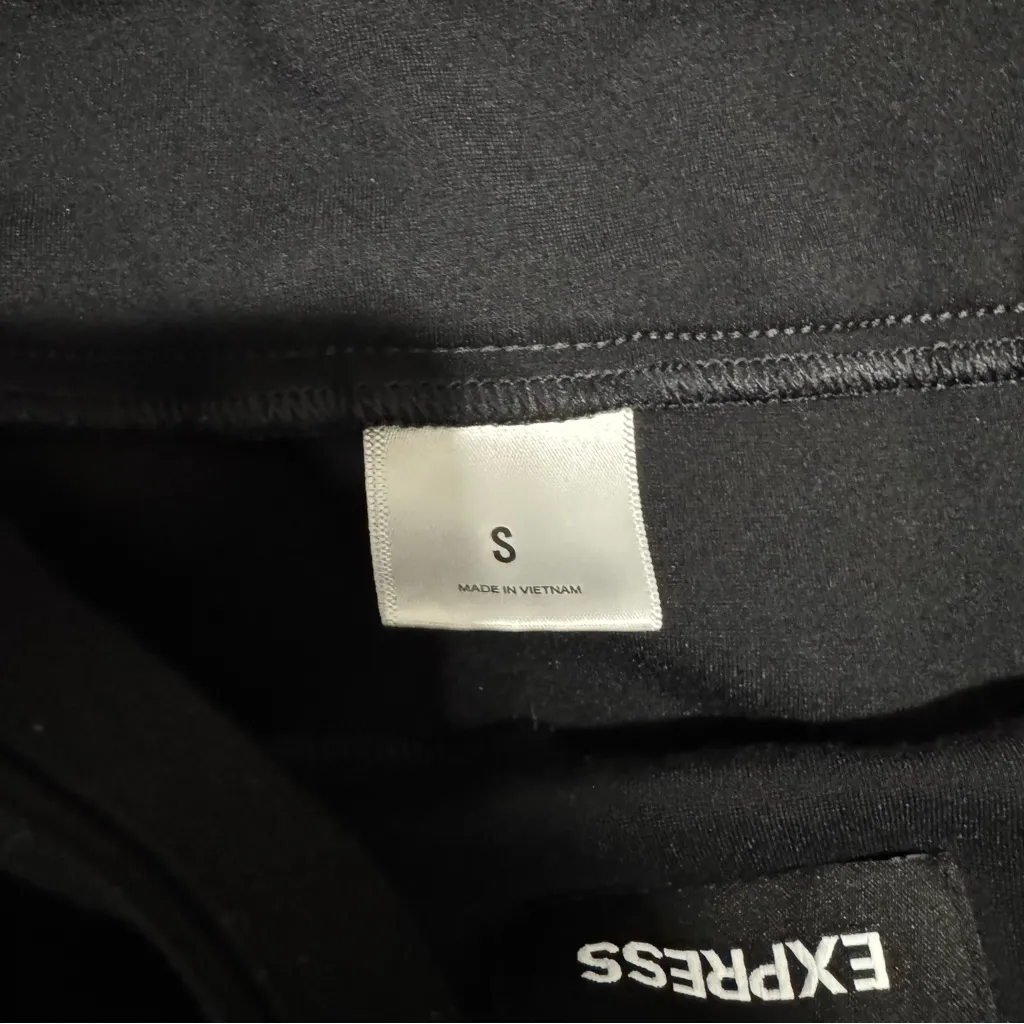 Express Women Black Stretchy Wide‎ Waist Band Cropped Pants Size S Office Formal - Image 5