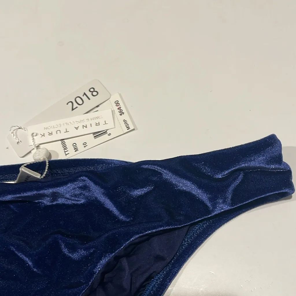 🎉Trina Turk NWT sz 10 Navy Blue crushed velvet Bikini Bottom swim $64 - Image 2