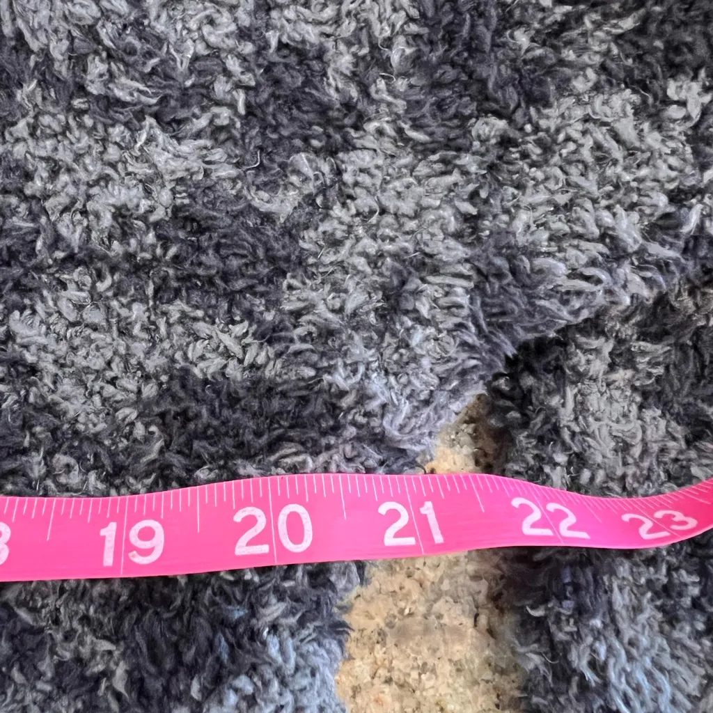 SKIMS Cozy Knit Unsiex Pullover
Size Small/Medium NWT Oversized - Image 6