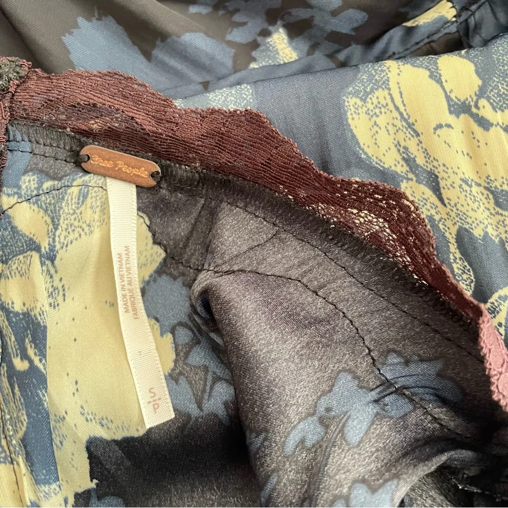 Free People Jos Floral Satin Lace Trim Mini Dress in Small - Image 5