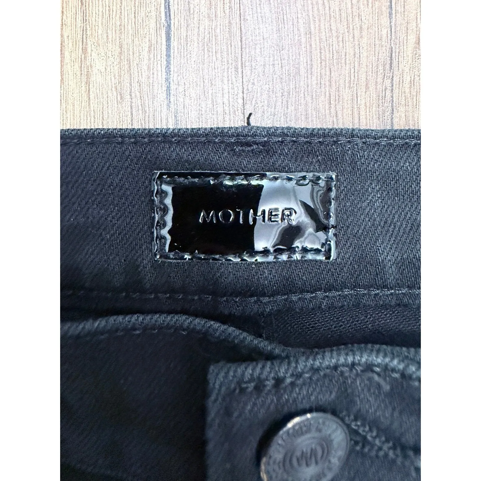 MOTHER The Rascal Ankle Fray Jeans Pitch‎ Black Raw Hem Size 29 - Image 6