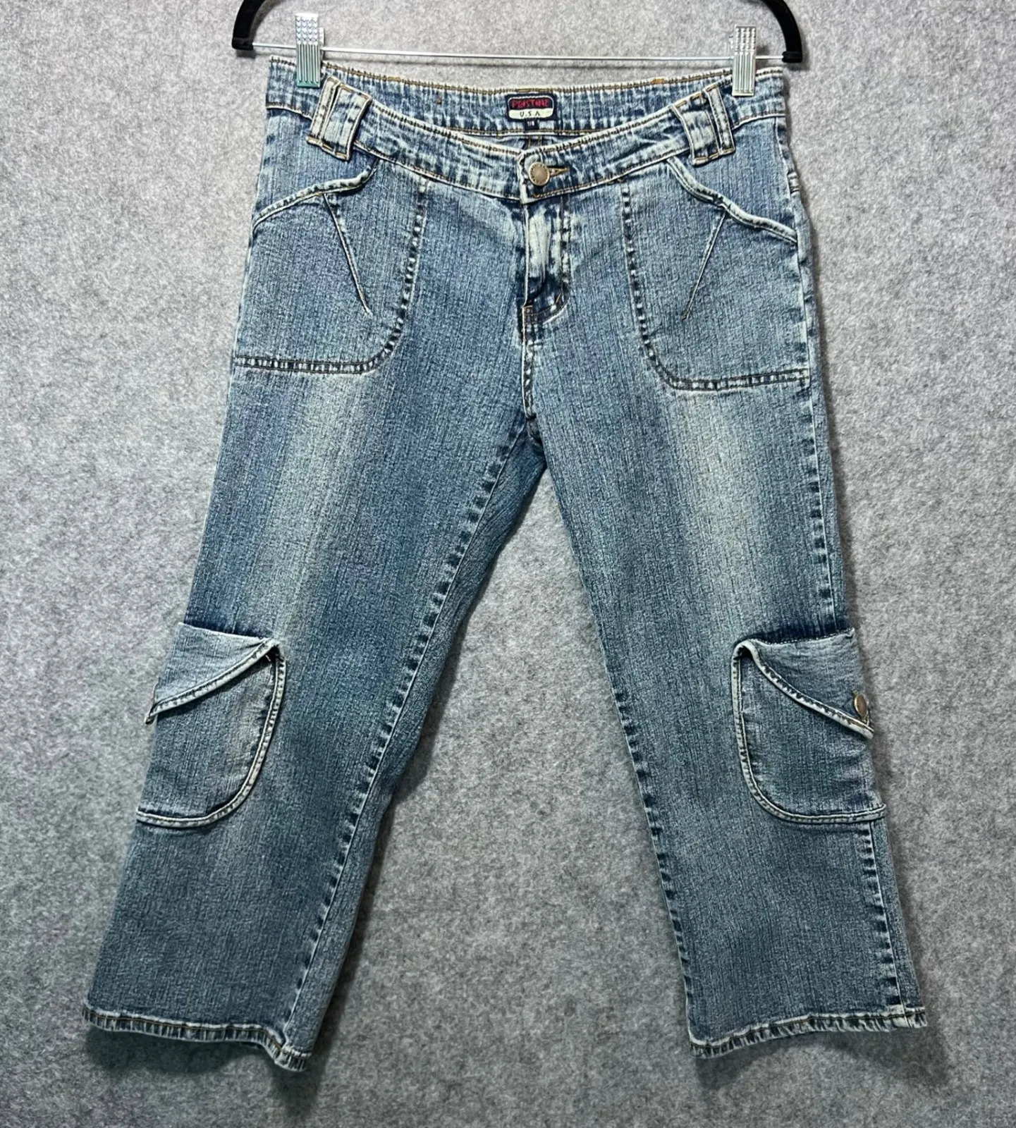 Y2K Women's Cargo Capri Jeans Size 7/8 Low Rise Distressed Pockets USA Blue - Image 1