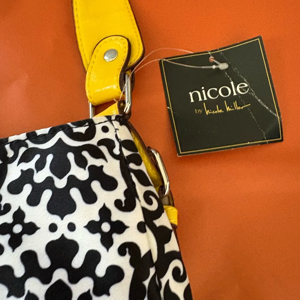 Nicole Lee Black and Yellow Shoulder Bag - Image 2