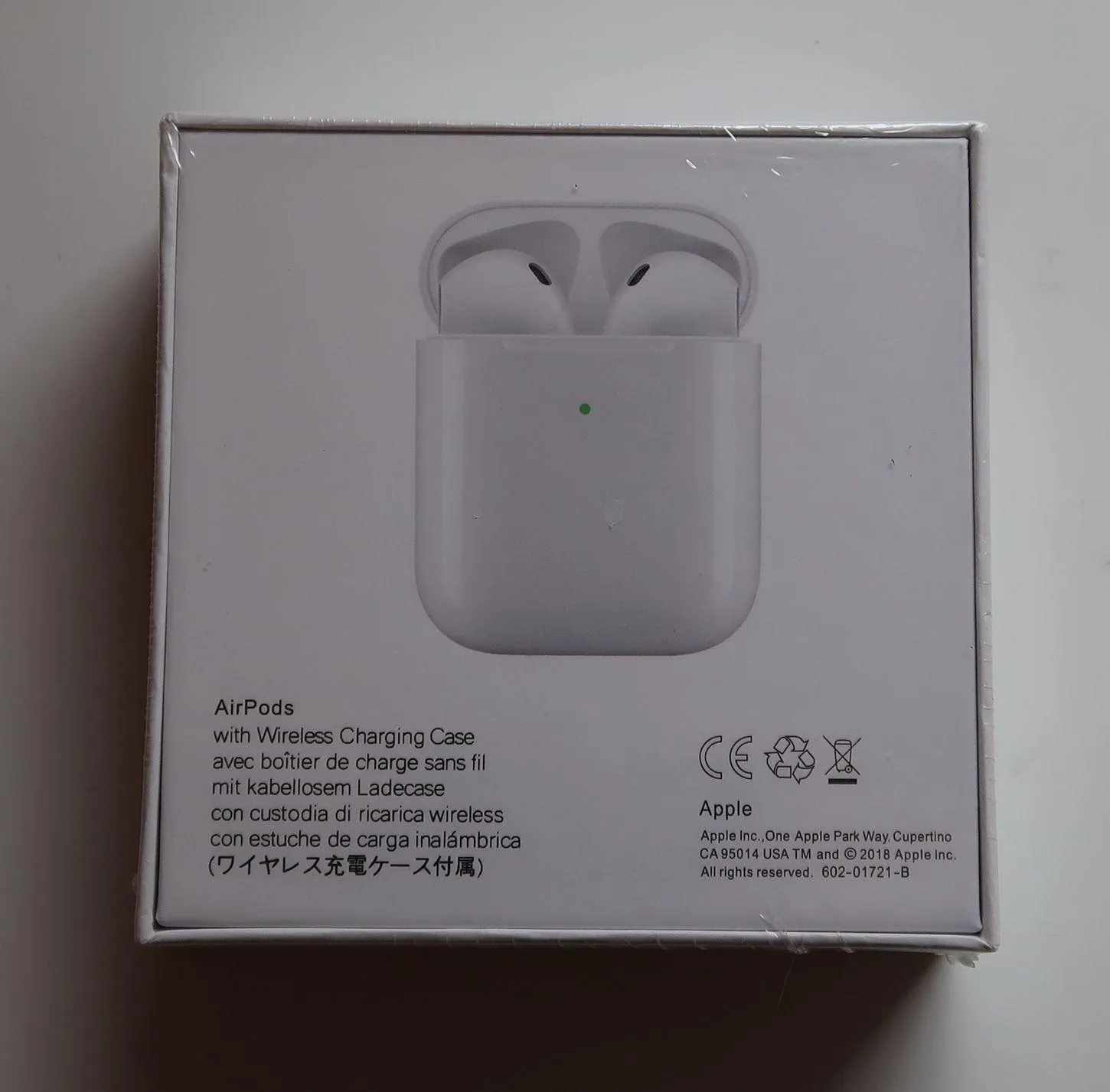 Apple AirPods - Image 2