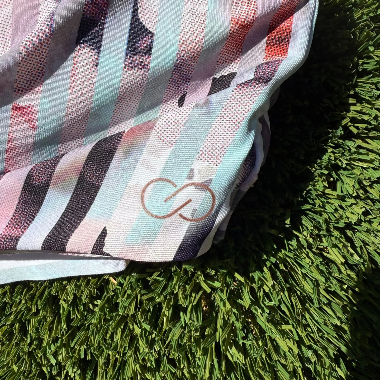 CALIA by Carrie Underwood Knot Front Printed Swim Top Activewear Pink Size L - Image 2