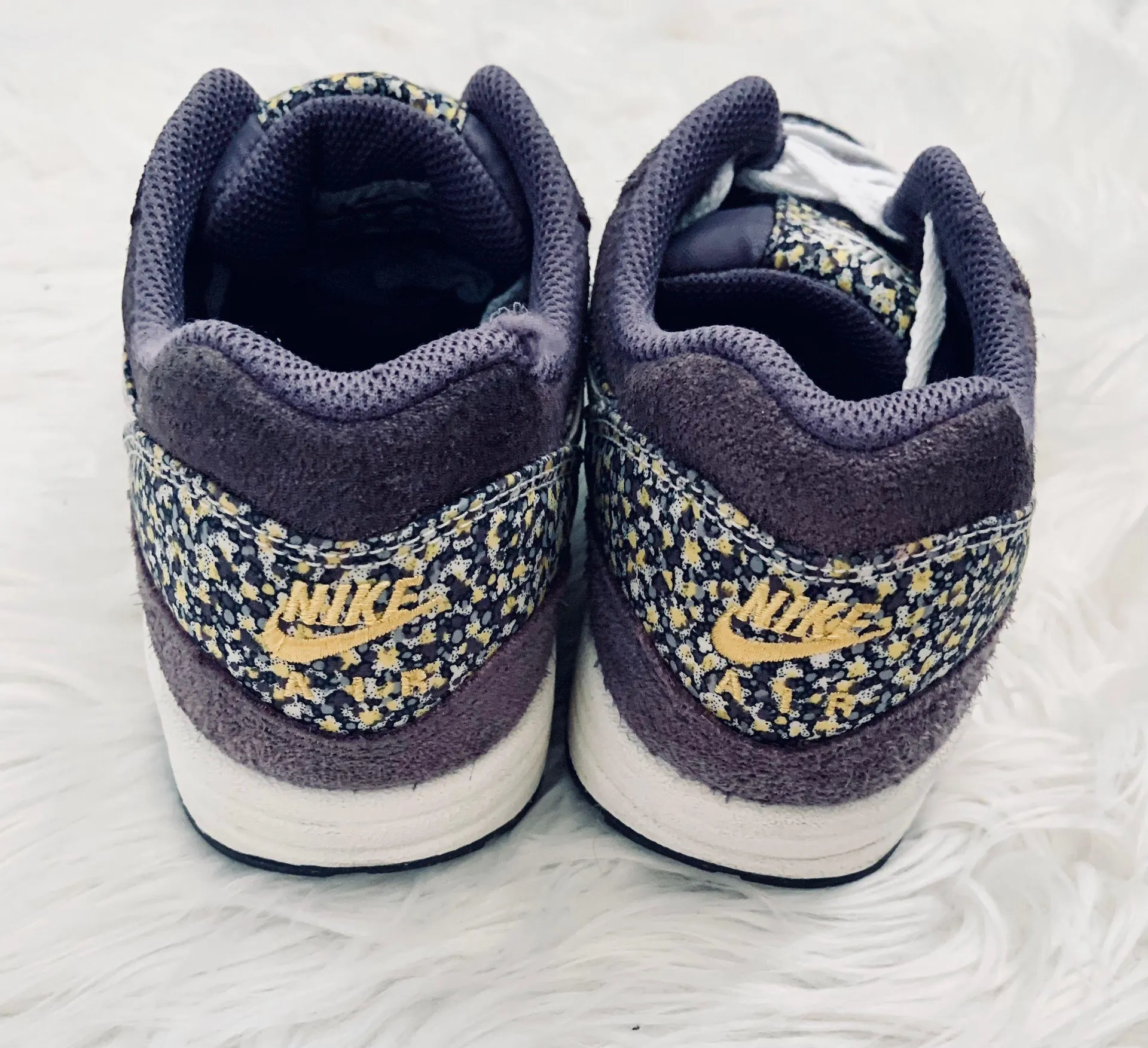 Air Max 1 Rare Plum Floral Print 2012 - Image 6