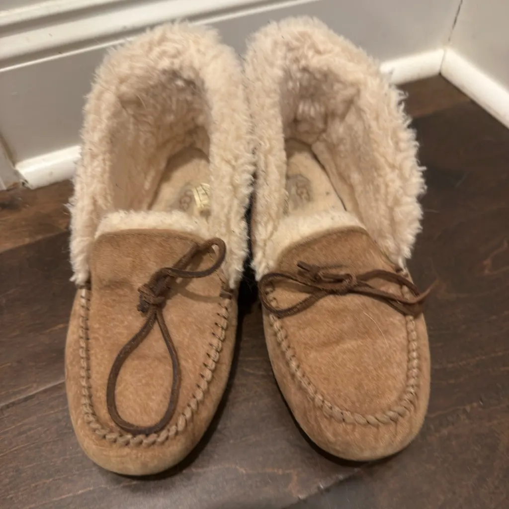 UGG Women's Tan Moccasin Slippers - Image 3