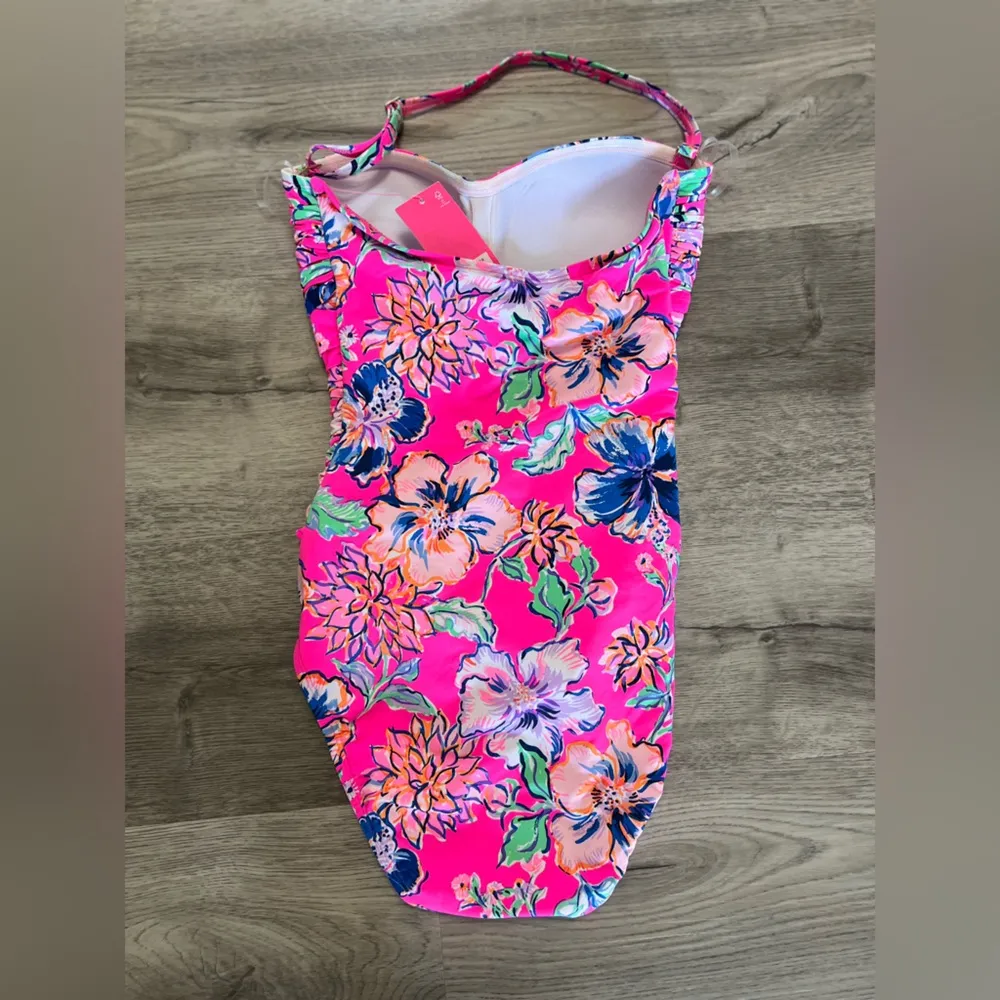 Lilly Pulitzer NWT Flamenco One-Piece Swimsuit size 0 - Image 3