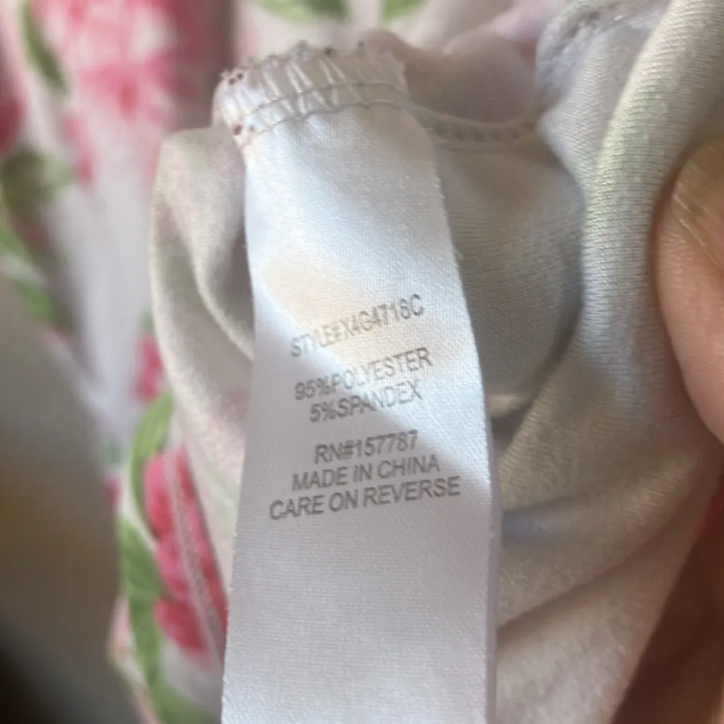 FINAL MARKDOWN Jolie and joy Floral Sleeveless Top 2x Pink - Image 4