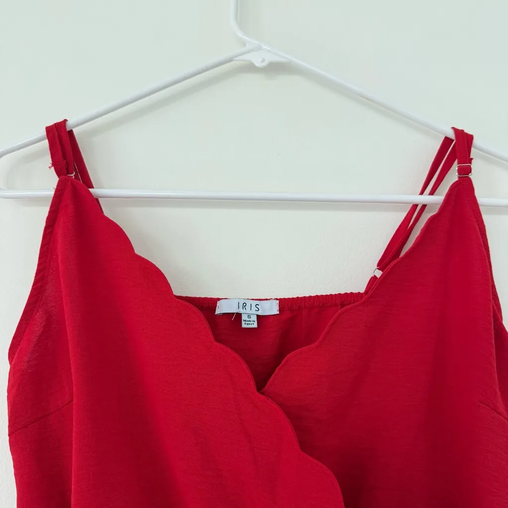 Iris Red Wrap Tie Front Scallop Blouse Camisole Size S NWT - Image 3