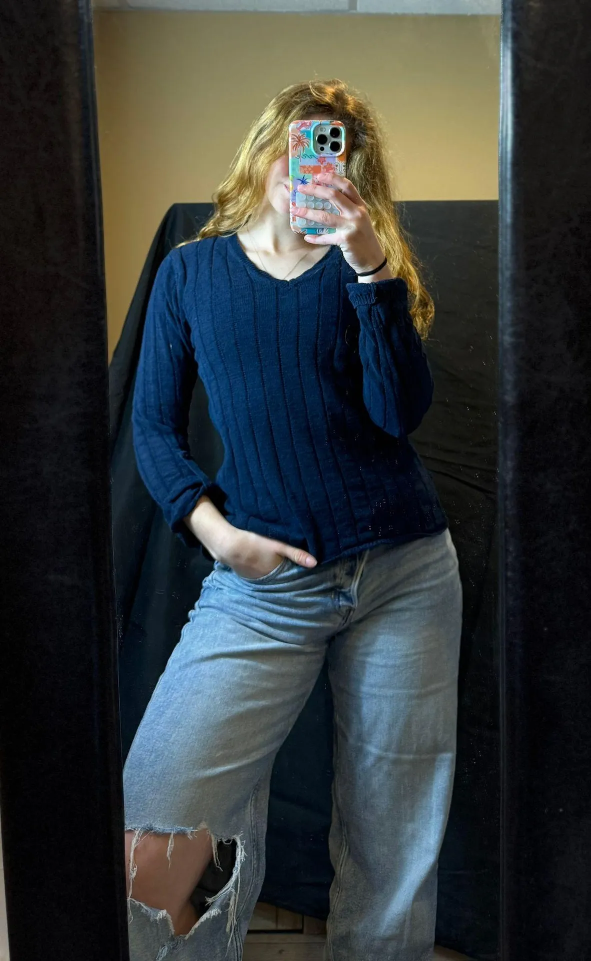 Sweater - Image 4