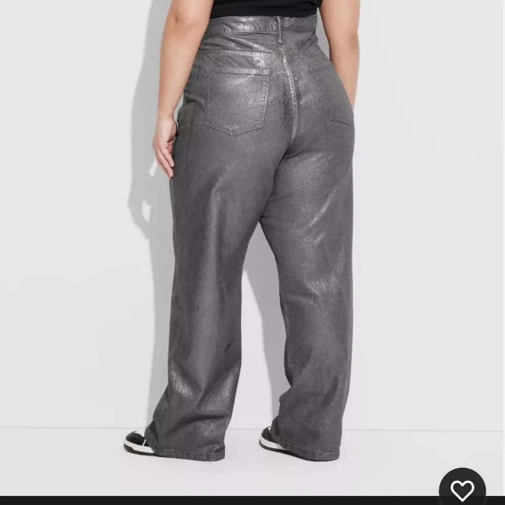 New 10 - Wild Fable High Rise Baggy Jeans Denim Wide Leg Silver Metallic Wash - Image 3