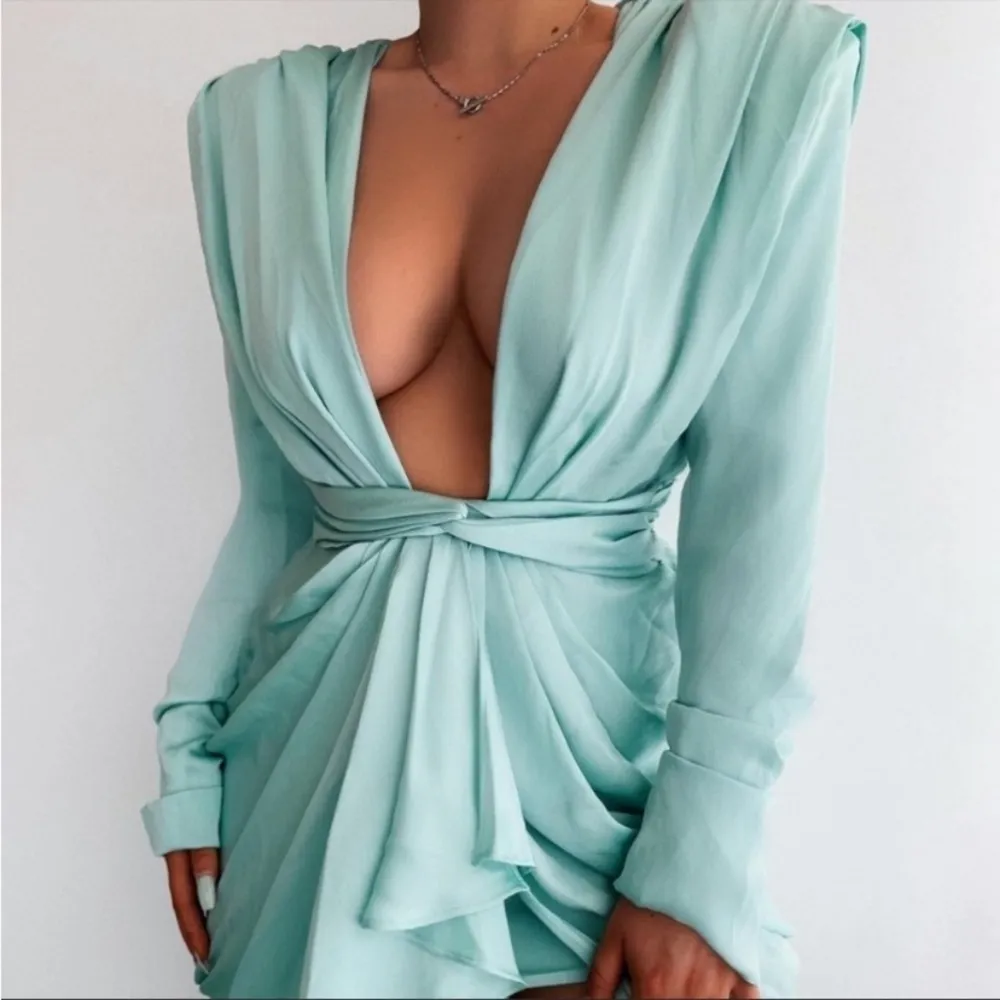 HOUSE OF CB‎ 'Pascale' Aqua Draped plunge Satin Mini Dress NWOT size M - Image 8