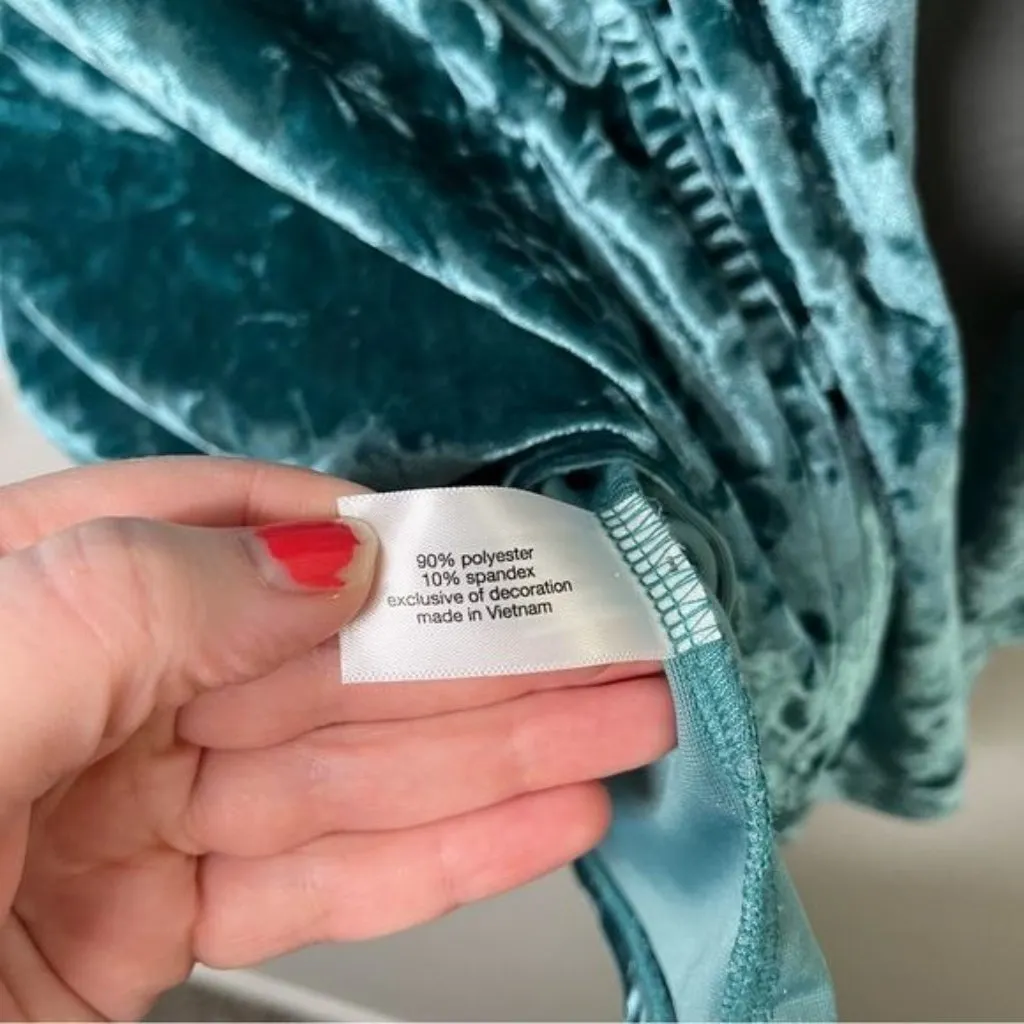 Lane Bryant Womens Plus Size 22/24 Teal crushed Velvet V-Neck Long Sleeve Top - Image 12