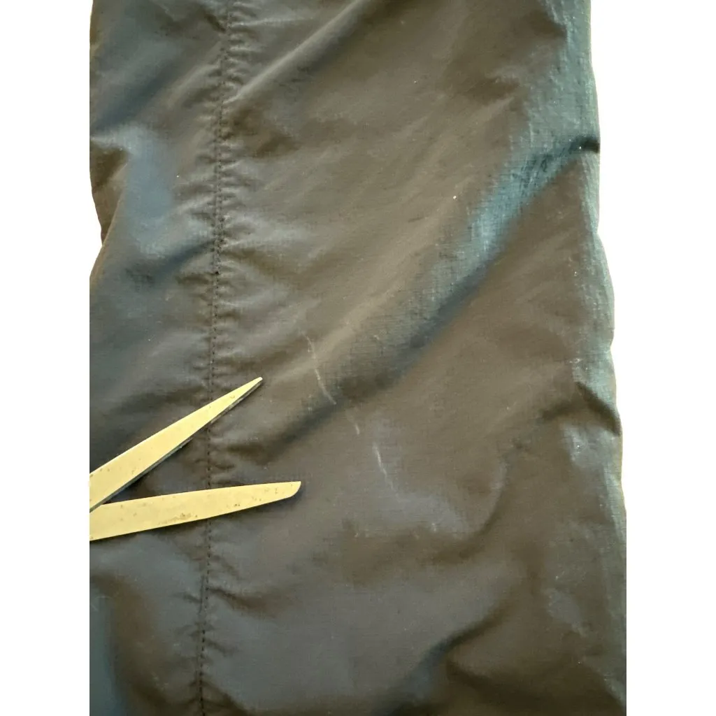 Columbia Black Cargo Convertible Zip Off Omni-Shade Pants Size 6 Womens Low Rise - Image 7