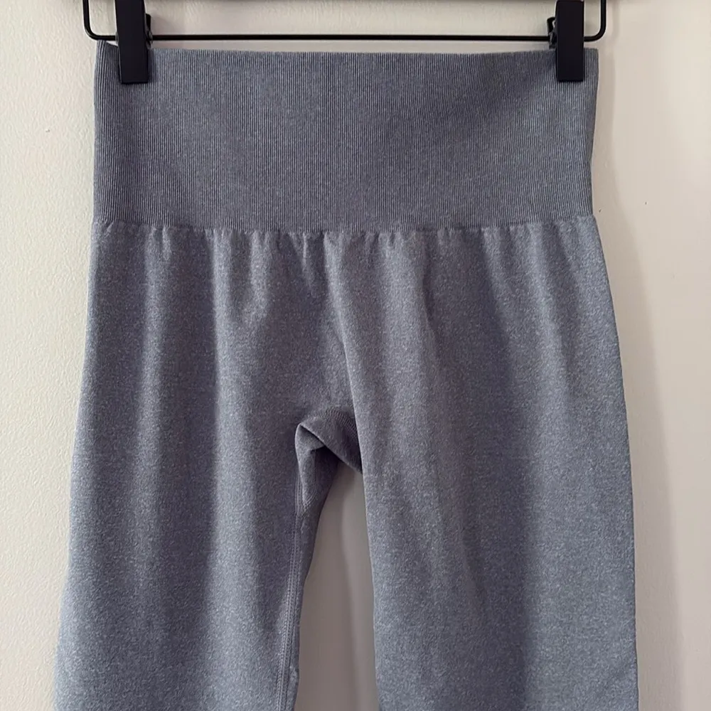 NVGTN Grey Contour 2.0 Seamless Leggings Shading High Waist Size M - Image 6