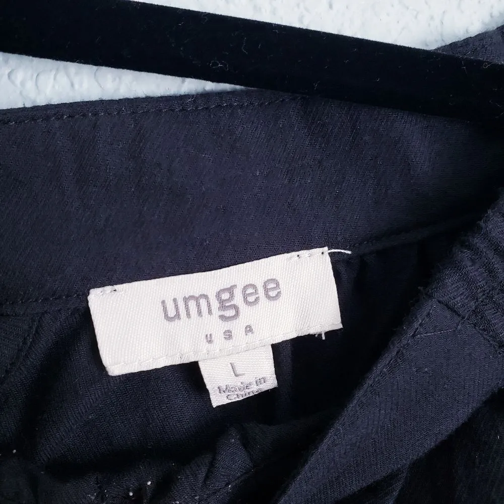 Umgee Black Scalloped Off The Shoulder Embroidered Floral Bellsleeve Top - Image 4