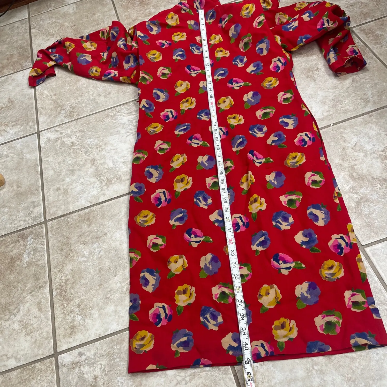 Emanuel UNGARO VTG wool Red Floral Dress Puff Sleeve Mock Neck Midi Knee Size 6 - Image 3