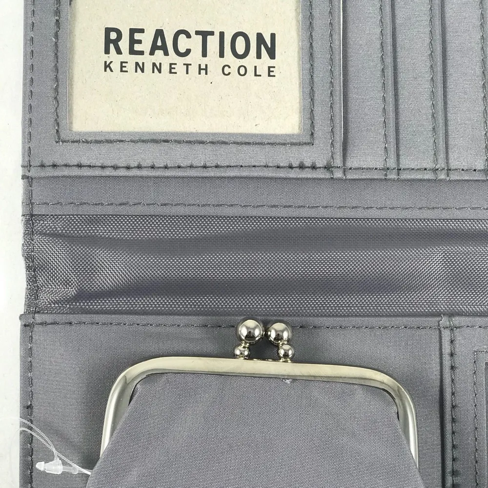 Kenneth Cole reaction Silver Grey Logo Wallet - Image 5
