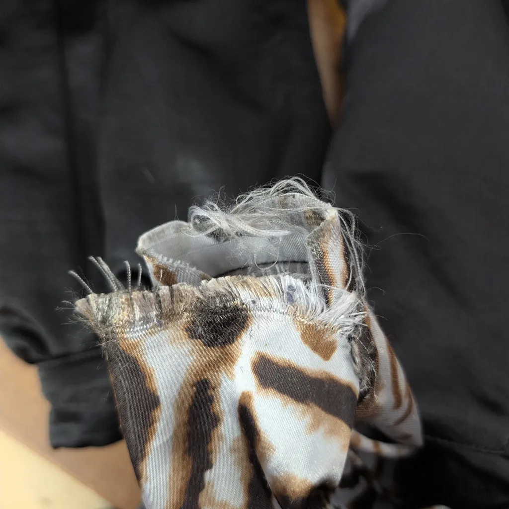 Ladies' Guess Black Satin Trench Coat XS - Image 5