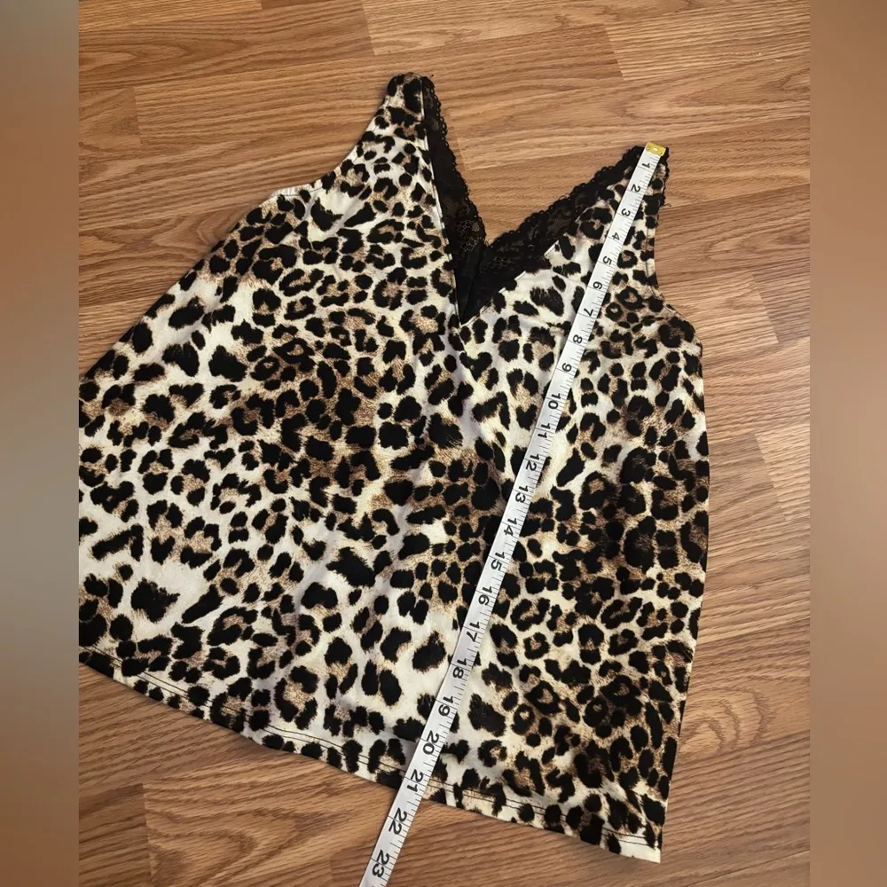 Willow & Root Cheetah Flowy Tank Top Size XS - Image 6
