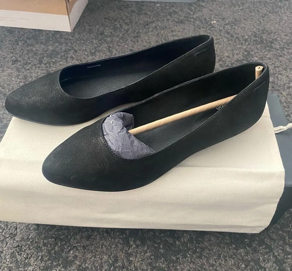 Eileen Fisher jil flat - Image 2