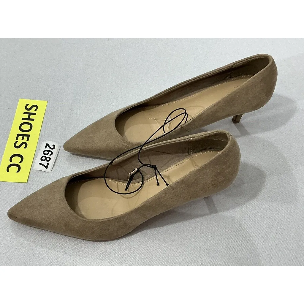 Womans H & M 5.5 Tan Faux Suede Slip On Pumps NWOT - Image 3