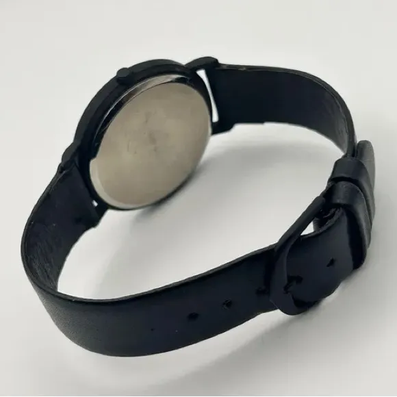 Vintage Black Watch Dogs bike guitar - Image 5