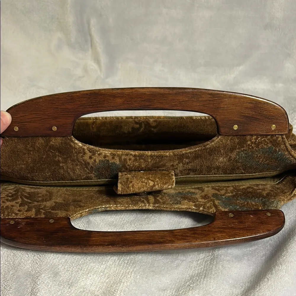 Forever by Fossil Vintage Velvet Handbag with Wooden Handles - Image 7