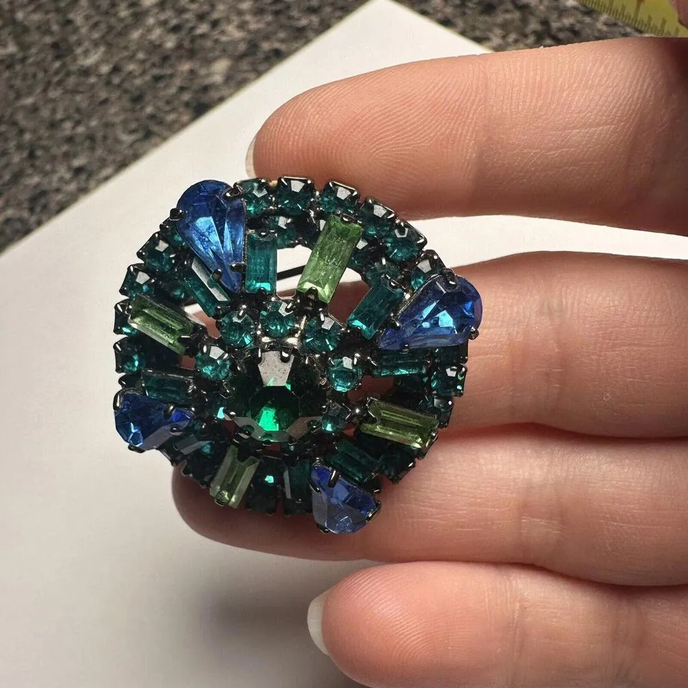 Prong Set Rhinestone Blue & Green Gunmetal Tone Round Brooch Pin - Image 9