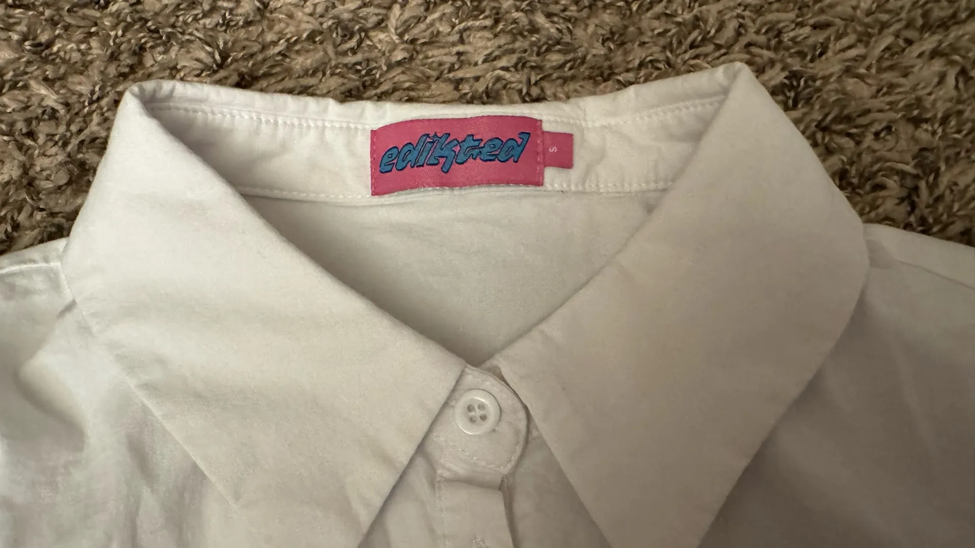 Edikted cropped white button down  - Image 5