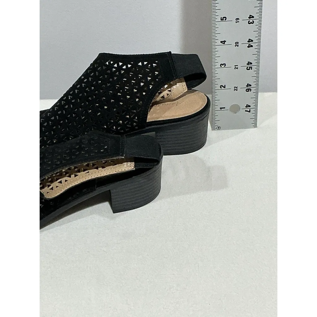 Womans American Eagle 7.5 W Black Open Toe Sling Back Diamond Cut Out Sandal - Image 3