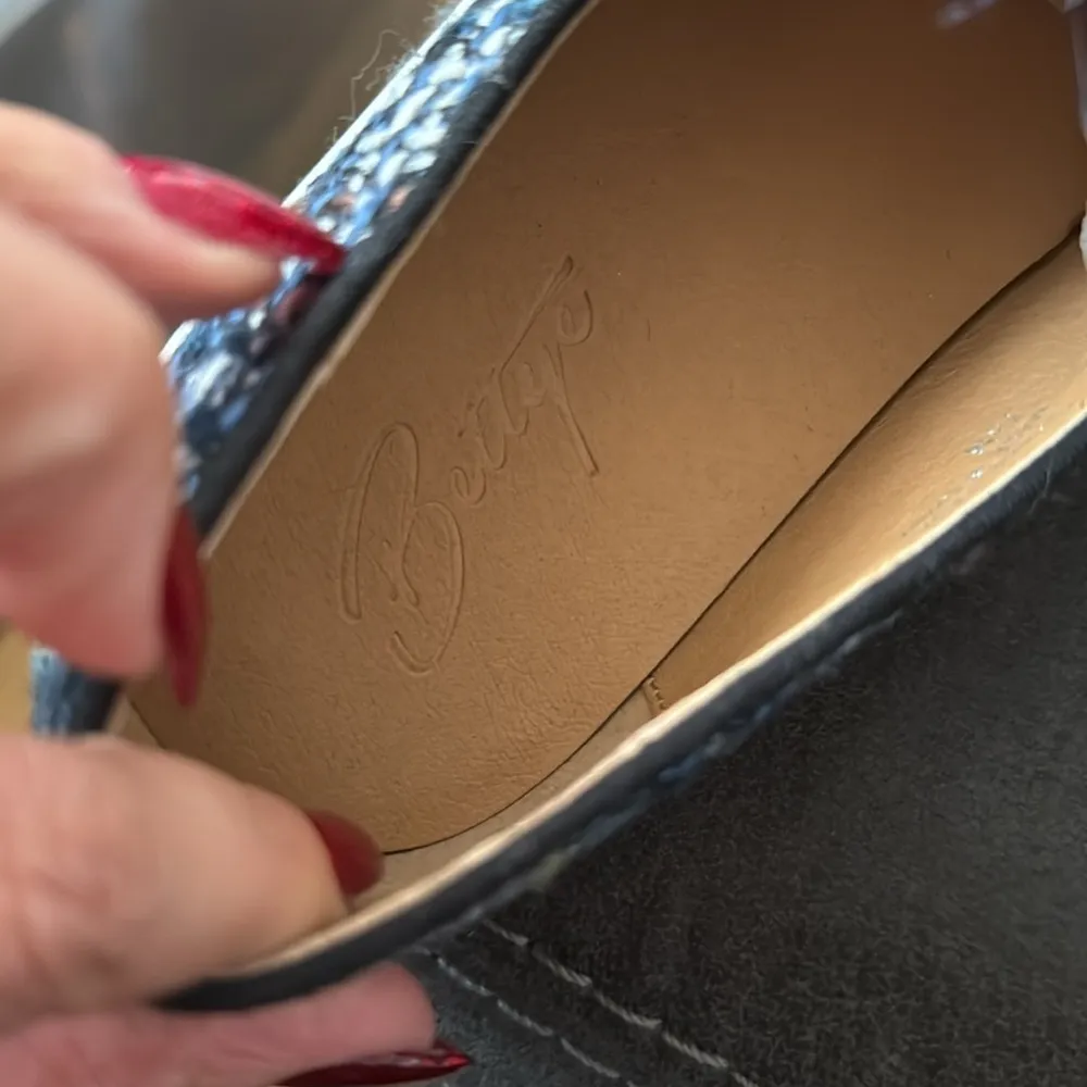 Bettye Muller Nikki Faux Fur Slip On Sneakers Size 7.5 NWOB - Image 6